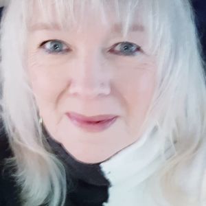 Meet your Posher, Marti